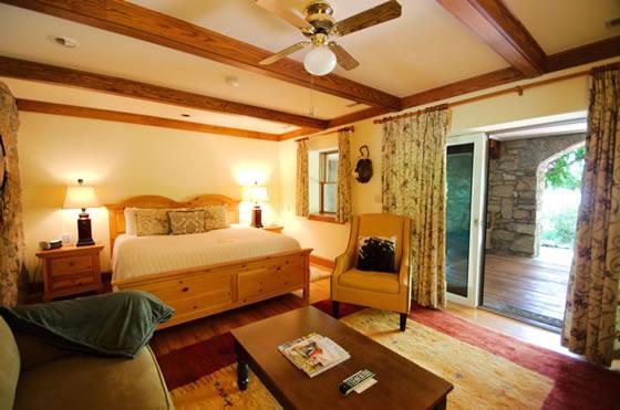 Lodge On Lake Lure Exterior photo